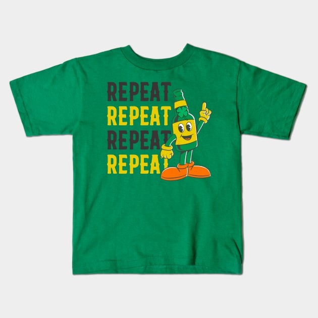 St Patrick's Day Kids T-Shirt by Artist usha